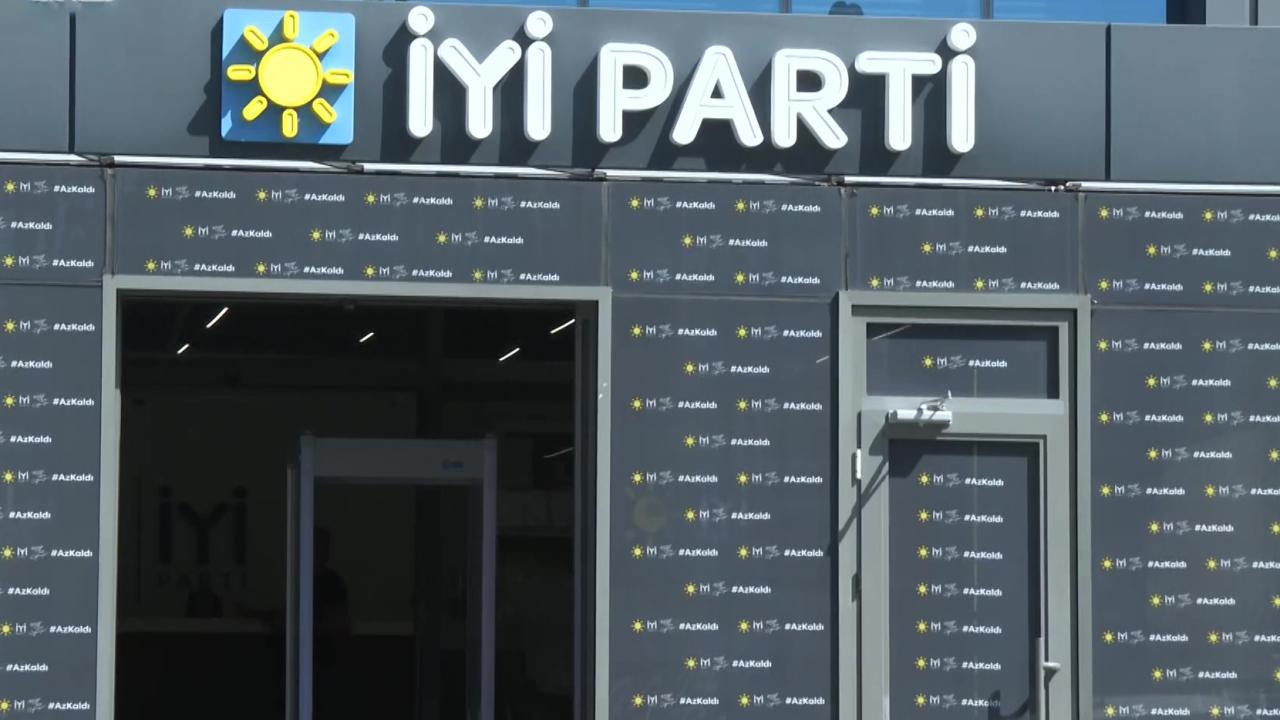 Ünal Karaman, İyi Parti'den Ayrıldı