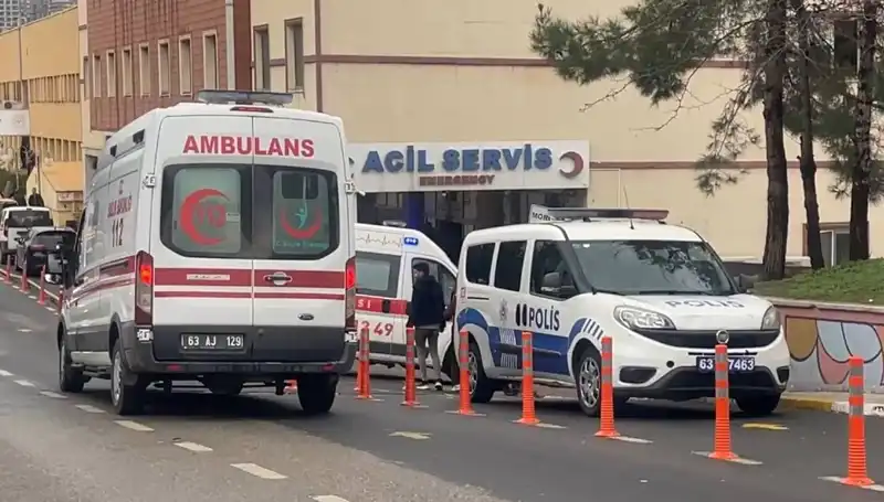 Şanlıurfa'da Elektrik Akımı Kurbanı: Genç Adam Direklerden Düşerek Hayatını Kaybetti