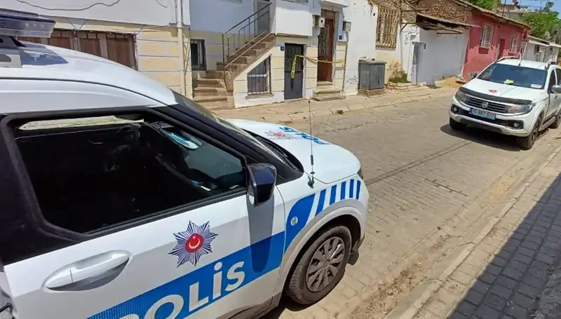Gizemli Kokular: Evdeki Ölüm ve Korkunç Gerçek!