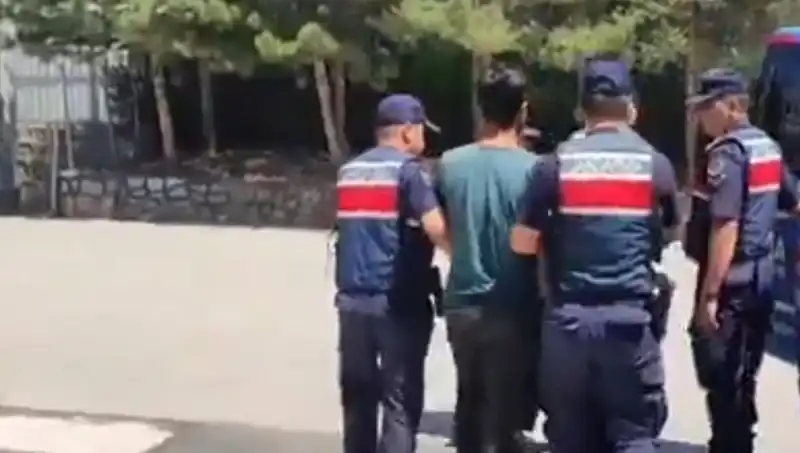 14 İlde DAEŞ Operasyonu: Güvenlik Güçleri 26 Kişiyi Gözaltına Aldı