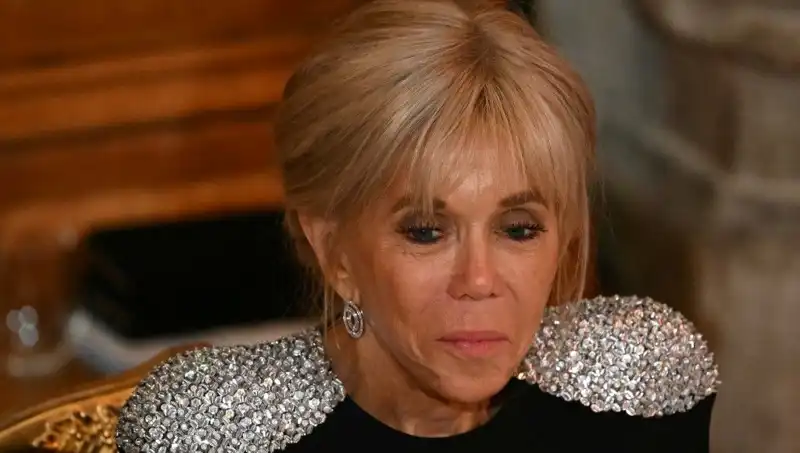 First Lady Davası: "Erkek Olarak Doğdu" İfadesi Yalan mı? Mahkeme Kararını Verdi