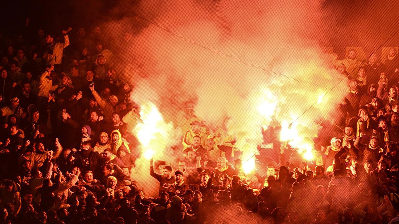 Galatasaray ve Fenerbahçe Derbisinde Taşkınlık Yapan 71 Kişiye İşlem Yapıldı