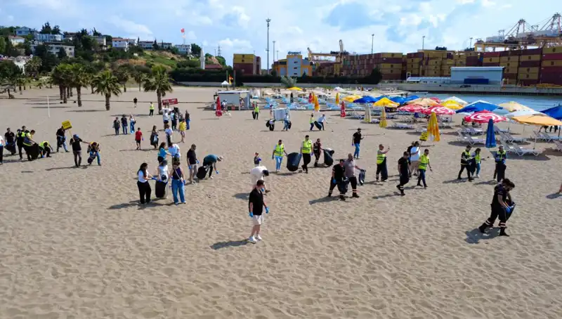 Plajlarda Çevre Temizliği: Doğamızı Koru, Denizdeki Hayatı Yaşat!