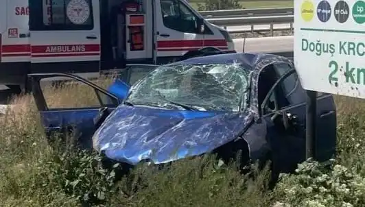 Kontrolden Çıkan Araç Takla Attı: Yaralıların Durumu Ciddiyetini Koruyor