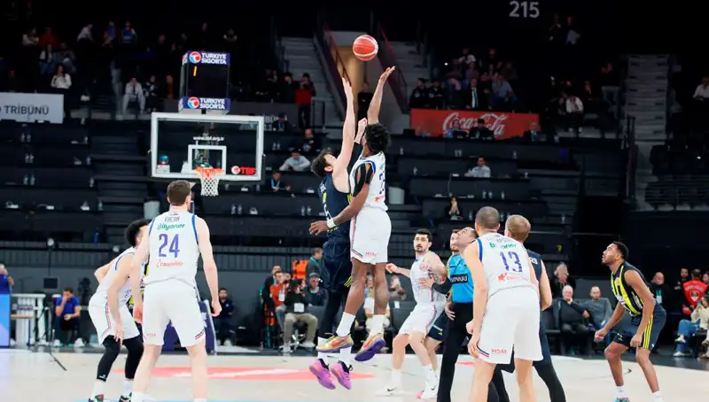 Anadolu Efes ve Panathinaikos: Dev Maç  Ne Zaman ve Saat Kaçta?