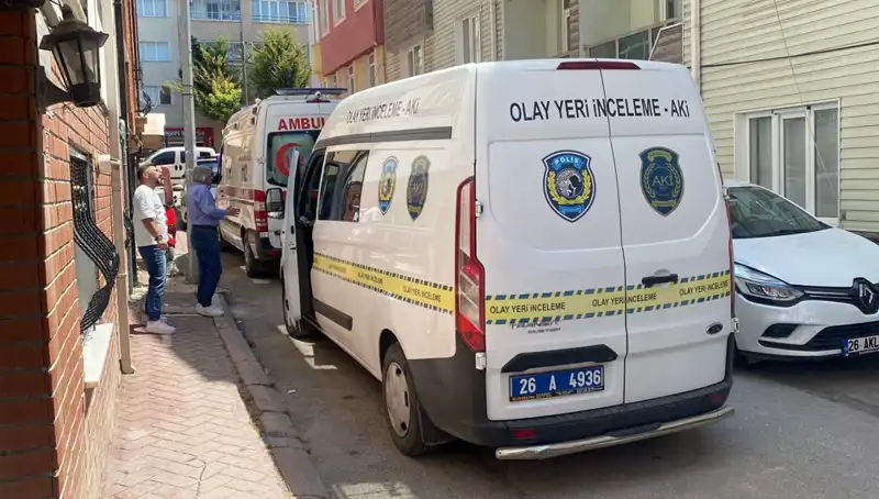 İki Çocuk Babası Adamın Evinin İçinde Bulunan Sırrı Şok Etti