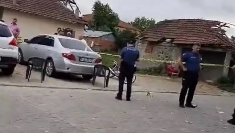 Öldürüp Kaçan Zanlı, Tuvalette Gizlenirken Yakalandı: Şok Edici Gelişmeler