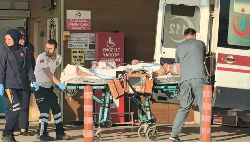 Sahte Alkol Tehlikesi: Yüzlerce Kişi Hastanelik Oldu, Hayatları Tehlikede