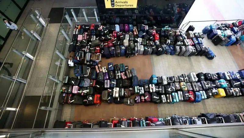 Havalimanında Skandal: 2 Yaşındaki Çocuk Bagaj Bandında Kaybolunca Olay Büyüdü