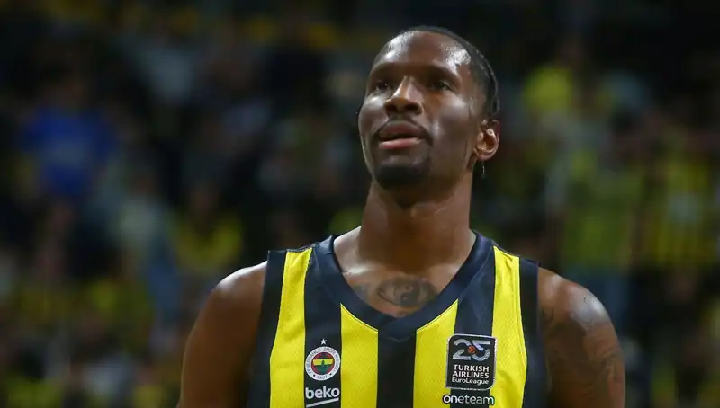 Nigel Hayes-Davis'in Yeni Takımı: Basketbol Kariyerinde Yeni Bir Sayfa Açılıyor