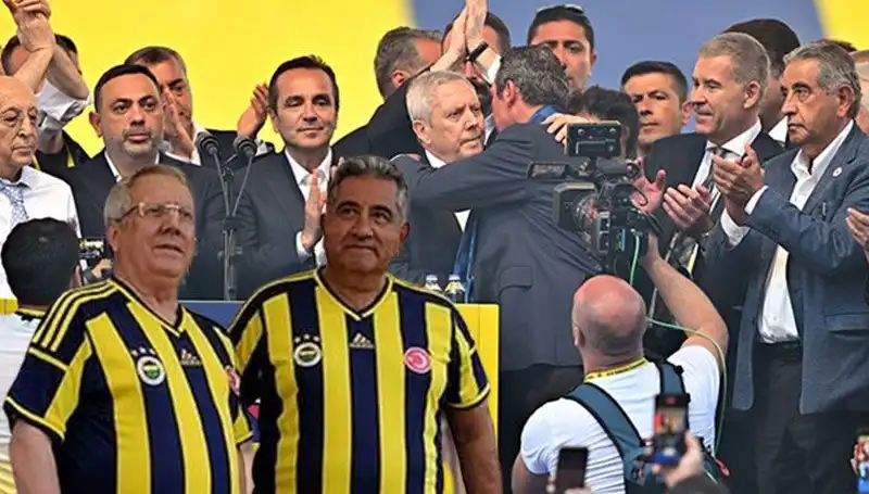 Fenerbahçe'deki Kriz Derinleşiyor: Mahmut Uslu, Ali Koç’a İstifa Çağrısı Yaptı