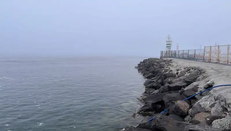 Çanakkale Boğazı'nda Sis Felaketi: Transit Gemi Geçişleri Durdu